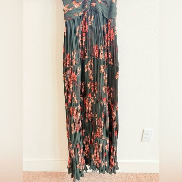 Johanna Ortiz Renaissance Forest Green Floral Print Ruffle Silk Maxi Gown 2 - Picture 10 of 15